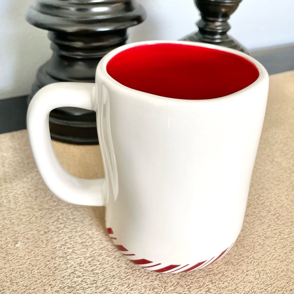 🆕Rae Dunn PEPPERMINT KISSES Ceramic Mug - Picture 2 of 5
